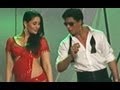 Planet Bollywood News - Shahrukh Khan's publicity stunts, Kareena disinterested at the Ra.One music launch, & more hot news