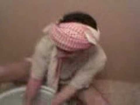 هيفاء في الحمام
