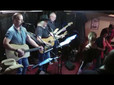 Country Vývar - "Co se bude dít" + "Já špínu smyl rosou průhlednou"