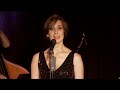 NINA OMILIAN La vie en rose