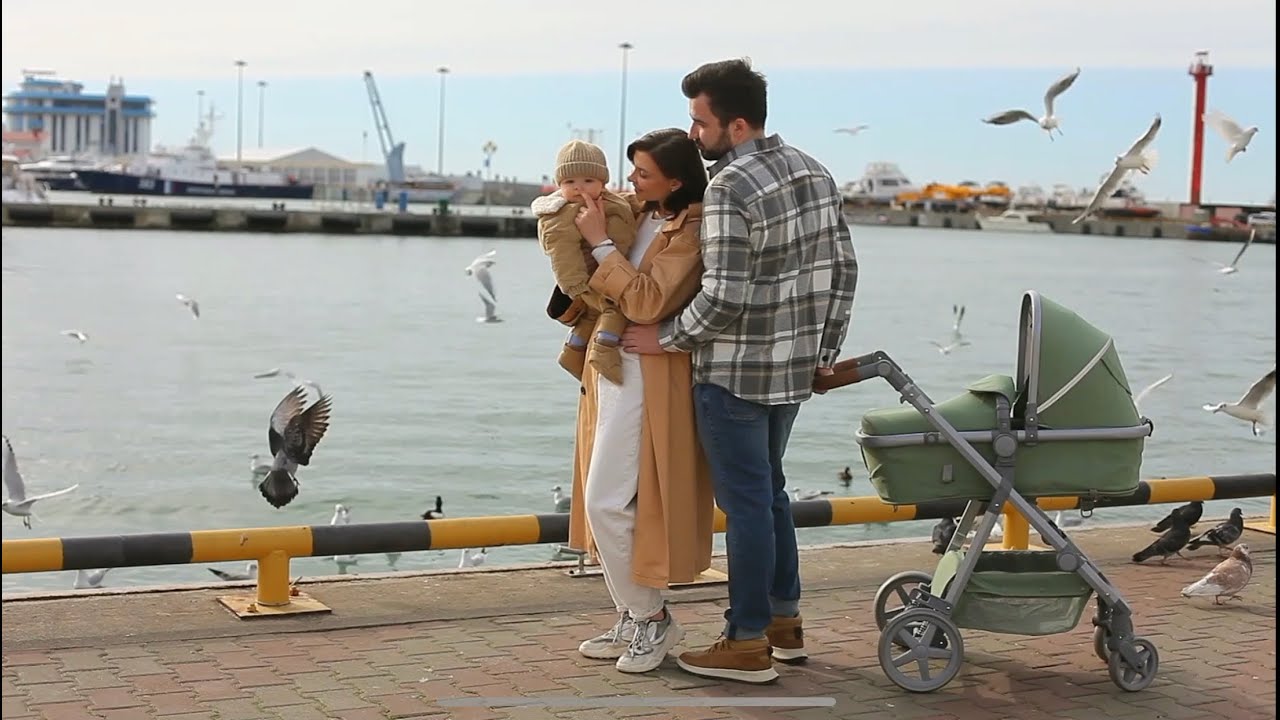 Видео о товаре Коляска-трансформер Happy Baby Linda, Dark Grey (Темно-серый) миниатюра 0 Видео о товаре Коляска-трансформер Happy Baby Linda, Dark Grey (Темно-серый)