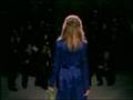 Sexo en Nueva York - Carrie Bradshaw desfilando (1)