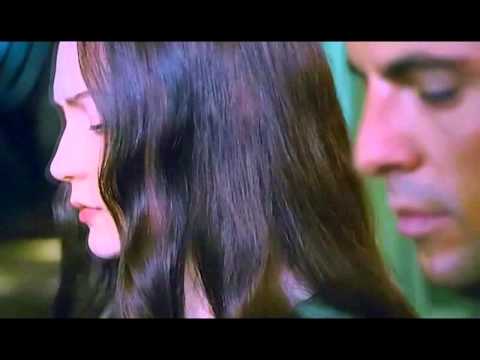 Stoker - Piano duet #1 - Philip Glass,.by Sugar Vendil & Trevor Gureckis