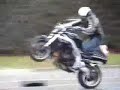 Triumph Speed Triple... Stunting on... OPEN ROAD!!! Triumph Speed Triple... Stunting on... OPEN ROAD!!!