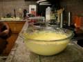 videos de Feeding the homeless Part 1 (making cornbread