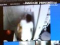 A empregada doméstica Maria do Carmo Santos Maciel, de 40 anos, flagrada por uma câmera escondida torturando uma deficiente física e mental de 27 anos, negou esta manhã ter cometido qualquer tipo de agressão contra a jovem. Nas imagens ela aparece supostamente jogando a cabeça da vítima contra a parede e colocando sal na sua boca. 