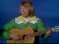 abba - chiquitita

letra

(b.andersson/b.ulvaeus)
first release 1979

chiquitita, tell me what's wrong
you're enchained by your own sorrow
in your eyes there is no hope for tomorrow
how i hate to see you like this
there is no way you can deny it
i can see that you're oh so sad, so quiet

chiquitita, tell me the truth
i'm a shoulder you can cry on
your best friend, i'm the one you must rely on
you were always sure of yourself
now i see you've broken a feather
i hope we can patch it up together

chiquitita, you and i know
how the heartaches come and they go and the scars they're leaving
you'll be dancing once again and the pain will end
you will have no time for grieving
chiquitita, you and i cry
but the sun is still in the sky and shining above you
let me hear you sing once more like you did before
sing a new song, chiquitita
try once more like you did before
sing a new song, chiquitita

so the walls came tumbling down
and your love's a blown out candle
all is gone and it seems too hard to handle
chiquitita, tell me the truth
there is no way you can deny it
i see that you're oh so sad, so quiet

chiquitita, you and i know
how the heartaches come and they go and the scars they're leaving
you'll be dancing once again and the pain will end
you will have no time for grieving
chiquitita, you and i cry
but the sun is still in the sky and shining above you
let me hear you sing once more like you did before
sing a new song, chiquitita
try once more like you did before
sing a new song, chiquitita
try once more like you did before
sing a new song, chiquitita