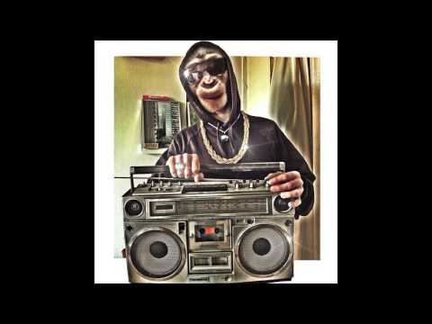 dubplatepolice - Taken from Tempo Clash Podcast 4 - Cosmic Bridge Takeover https://soundcloud.com/tempoclash/tempo-clash-podcast-4-cosmic-3 https://soundcloud.com/moresounds ...