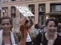 free hugs chicago