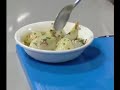 Ensalada de cebollas con vinagreta de anchoas y cebollino
