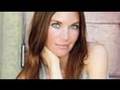 How To Pick-Up A Hot Girl (Ask The Hot Chick)