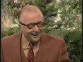 Pino en Ienie doen een spel (Dutch Sesame street)