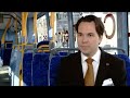 Linienbus fährt mit Wasserstoff