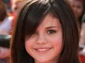 demi and selena-fences