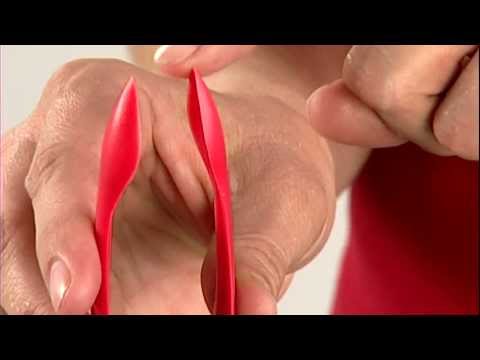 Удалитель сердцевины и хвостика из клубники PRESTO