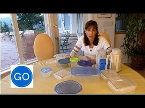 how to organize tupperware