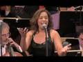 Mayelín canta Tata Mayarí