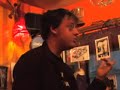 slam session hosted by abd el haq 
http://www.myspace.com/personneetrien

    

un petit texte, l'art est il pur!?
humeur actuelle : artistique
cat�gorie : life

 

 

 

l'art est-il pur ?

 

au fur et a mesure qu'un mouvement n�, il est tout de suite r�cup�r� par l'universal des industrie et du commerce.

la slam'ac remplacera-t-elle la stars ac ?

la po�sie est dans un passage assez confus, seront nous invit� sur un plateau pour les 100 + grand slameur ?

 a cause ou gr�ce � grand corps malade, nous voila dans un vrai dilem.

dans un 1er cas, le schlem du slam qui risquerait de perdre son �me et son charme si trop de m�diatisation arrive a perc� son c?ur et le pourrisse de l'int�rieur.

dans le meilleur des choix, l'id�al serais que l'on en parle plus qu'il reste confidentiel et que cet engouement d�mentiel pour fabien retombe et s'estompe.

ne croiy� pas que je n'appr�cie pas ces vers, bien au contraire. je d�guste chaque phrase, chaque intonation, chaque rime. je furette sur internet la moindre de ses prestations.

 

je me trompe peut �tre, mais l'art est il pur ?

 

combien de mouvement on connu la gloire ;

 le hip hop est un parfait exemple, un exemple � ne pas suivre, ivre de gloire, certain pactise avec le diable, vendre son �me et l'offrir a mtv. ce sont des m�fais et des pens� peu enviable. ces rappeurs sont peu recommandables. les valeurs originel sont honorable tout comme celle du slam, mais le risque c'est que se reproduise le m�me sch�ma. si le ramage et le plumage du gansta rap vienne remplac� la simplicit� et les valeur slam, alors il ne restera plus que l'emballage. le contenu sera p�rim� et la date d�pass�e.

mon cauchemar, c'est que les charognard de ces institution vienne y acheter les talent oublier.que serait ils pr�t a faire a faire pour obtenir le verbe de mon stylo ou les accord et les m�lodie de nos crobars.

 

malheureusement,  ce n'est pas que dans la musique, la peinture en est aussi afflig� de cette peste que sont l'orgueil et la pr�tention.

 

pourquoi toujours utilis� de grande formulation pour un carr� blanc sur fond blanc ?

ou bien une pi�ce vide sens�e repr�sent�e le vide ? qu'il a-t-il de si formidable � une toile toute bleue, et un urinoir expos� ? sans oublier des n�on accroch� ? je n'y vois qu'un foutage de gueulle monumental aux yeux de l'auditoire. leur discours sans fin sont rasoir

mon r�ve ? je l'ach�ve � chaque fin de texte devant toute une salle ou j'appr�cie l'authenticit� de cet instant. je ne sais pas par quel instinct je puisse ma d�termination.

 

voyez vous je ne fr�quente jamais les galeries d'art, je hais les financier venu parl� pepole et esth�tisme.

la ferveur qui anim� michel-ange, sa passion qu'il le fessai devenir fous de peindre la t�te a l'envers la chapelle sixtine. il s'effor�a de vivre reclus pendant des mois, mais quelle talent, toujours repouss�  le sublime au del� de l'impossible.

et n'allez pas polymiquer sur le sens philosophique du rouge plac�  sur le v�tement d'adan.

comme je le dis couvent, n'imagin� pas des r�ponse  m�taphysique a telle ?uvre, il n'y a en a pas, les artistes ne r�fl�chisse pas pendant leur ex�cution, il font.

et ne peuvent expliqu� par des discutions sans fin leur sentiment.

 le slameur s'exprime en rime, mais ne lui demand� pas la signification de telle mots, il en est de m�me dans la peinture. mais je m'�gare,

 l'art est il pur ?

 donnez vous un prix a une inspiration, a une fraction de pens� et de cr�ation ?

combien de genar serr� vous pr�t a d�bours� pour obtenir mes maux et mes crayons.

 

 

 

 

 

 

je ne souhaite pas �tre connu, c'est pour cela que je me nome personne,

je veux vivre de ma passion, je veux vivre de ma passion, je veux vivre de ma passion, je veux vivre de ma passion, je veux vivre de ma passion,

a condition de ne pas �tre r�cup�r�. tel est mon ambition

je suis � contre courant, assez parl� de moi, je ne le m�rite pas.

 

l'art est il pur ? il y coula un son impur, accap�la et sans filer, je condamne le syst�me.

engraiss� des maison d'�dition et de musique, arr�tez les, ils fond du mal a nos esprits en perdition.

l'art est il pur ?

je n'ai pas de r�ponse � ma question.pour la musique, je pense avoir une solution.

achet� vos artiste pr�f�r� et t�l�charg� les merde. ainsi les bouzes dispara�trons.

je n'est plus le temps, a vous de r�pondre a ma question

 

l'art est-il pur ?