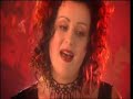Katie Noonan sings Feuilles Mortes (Autumn Leaves)