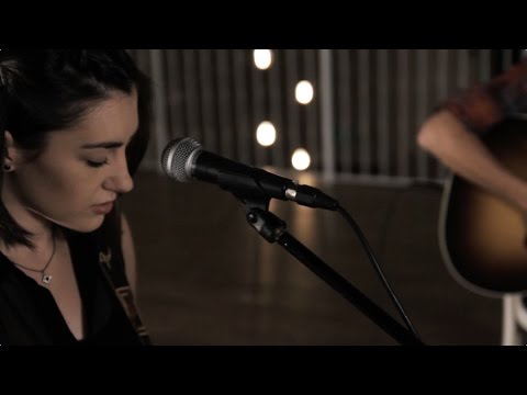 Landslide - Fleetwood Mac (Hannah Trigwell acoustic cover ft. Nick Howard)