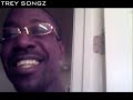Trey Songz Getting a Haircut