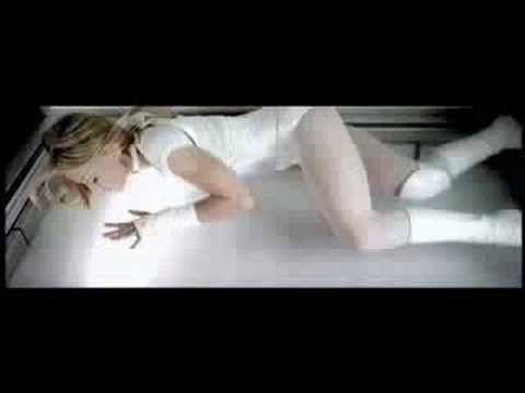 Madonna - Triggering