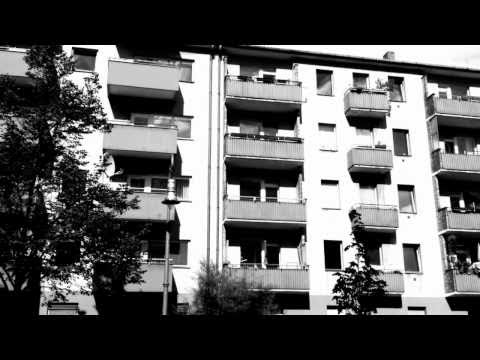 Aaron Rose x Incase Fake Love | Video Aaron Rose x Incase Fake Love | Video