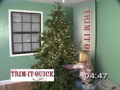 how to put lights on a christmas tree