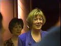 Watch Dr Damaris Drewry transform a group of non-singers into an angelic choir in five minutes!