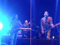 Video de la Gira Otra Noche sin Dormir en Elche de  Rosendo y Barricada cantando Okupación, con Rosendo cantando.