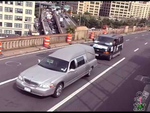 Brooklyn Bridge Blockaded for Brooklyn Healthcare — One-minute action-only version Brooklyn Bridge Blockaded for Brooklyn Healthcare — One-minute action-only version