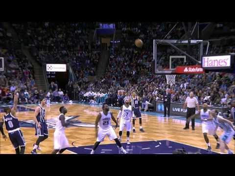 Video: Russell Westbrook Scores 33-Points and 10 Assists in Victory