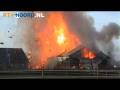 videos de Eerste beelden Uitslaande brand in loods Heiligerlee