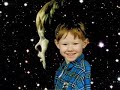 ein erinnerungsvideo an benjamin simmons, der am 14.01.2008 durch einen tragischen unfall ums leben gekommen ist.

a video in loving memory of benjamn simmons.