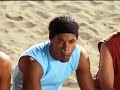 Trident | Ronaldinho en la playa