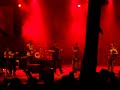 llan de cubel en la carballeira de zas, tocando el tema 