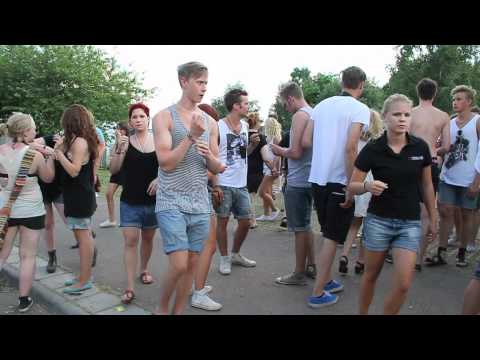 festivalen - Det finns en ny film från 2012 http://www.youtube.com/watch?v=ws6VkvZIy8g.