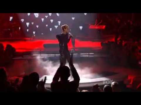 Rihanna performs Rockstar 101 on American Idol picture 0 Rihanna performs Rockstar 101 on American Idol