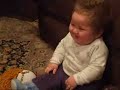 ni�o chileno riendo a carcajadas