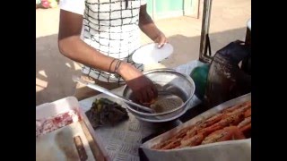Sri Lankan Street Food , Colombo , Sri Lanka - omurduztas