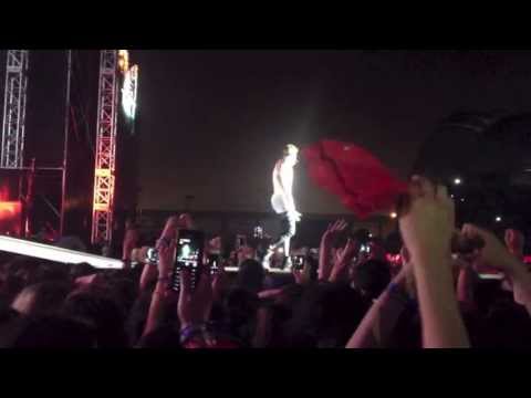 Justin Bieber İstanbul'da Sahneyi Terk Etti!