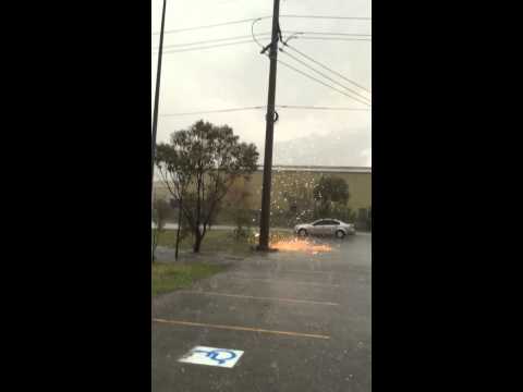 ฟ้าผ่ารถยนต์