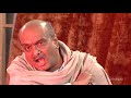After a long career spanning 40 years, Anantray 'Vidhayapati' bids adieu to the world of the theater. Satisfied as he is with his life he distributes his wealth amongst his sons. But his daughters in law do not like the idea of looking after their parents in law. When the sons instead of supporting their parents talk about their lives being separate, the self respecting parents immediately walk away in search of a new world. A heart rending story about the harsh realities of life - Amari Duniya Tamati Duniya . (Our Life and Your Life www.shemaroo.com