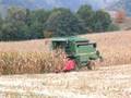 John Deere 2266