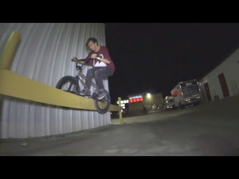 6th - Austin has been exploding with new riders visiting or moving there daily. The riding and the soundtrack both come from the streets. SUBSCRIBE: http://bit.ly/1gYdZLu Riders: Craig Passero,...