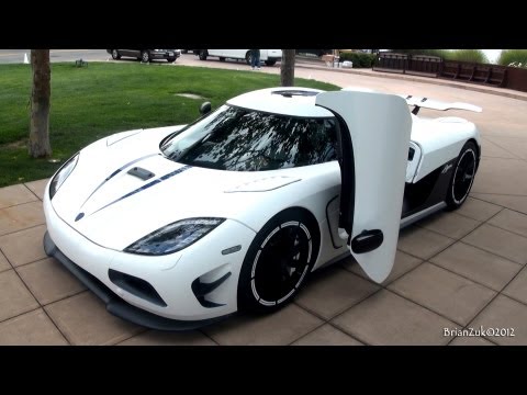 AGERA - BrianZuk records a breathtakingly stunning Koenigsegg Agera R in matte white, with blue stripes, blue and carbon fiber accents, black wheels, and black inter...