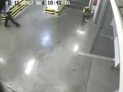 Terremoto Lima Peru -Tottus Atocongo