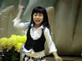 elementary school girl trying to tell me dance (wondergirls)