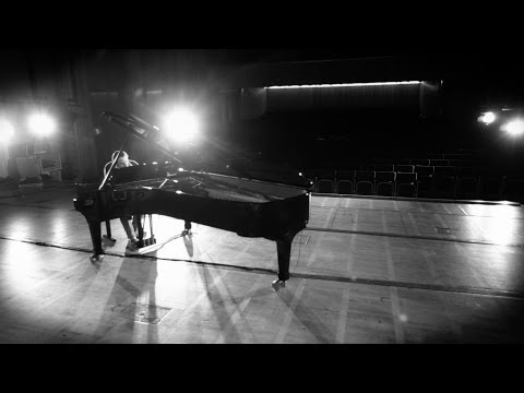 pop music - Pianist, Produzent und Grammy-Mit-Gewinner (für