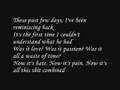 Chuckie Akenz - Love Hurts (with lyric)